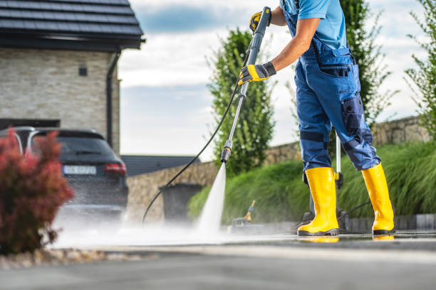 Best Pressure Washing Estimates  in Windsor Heights, IA